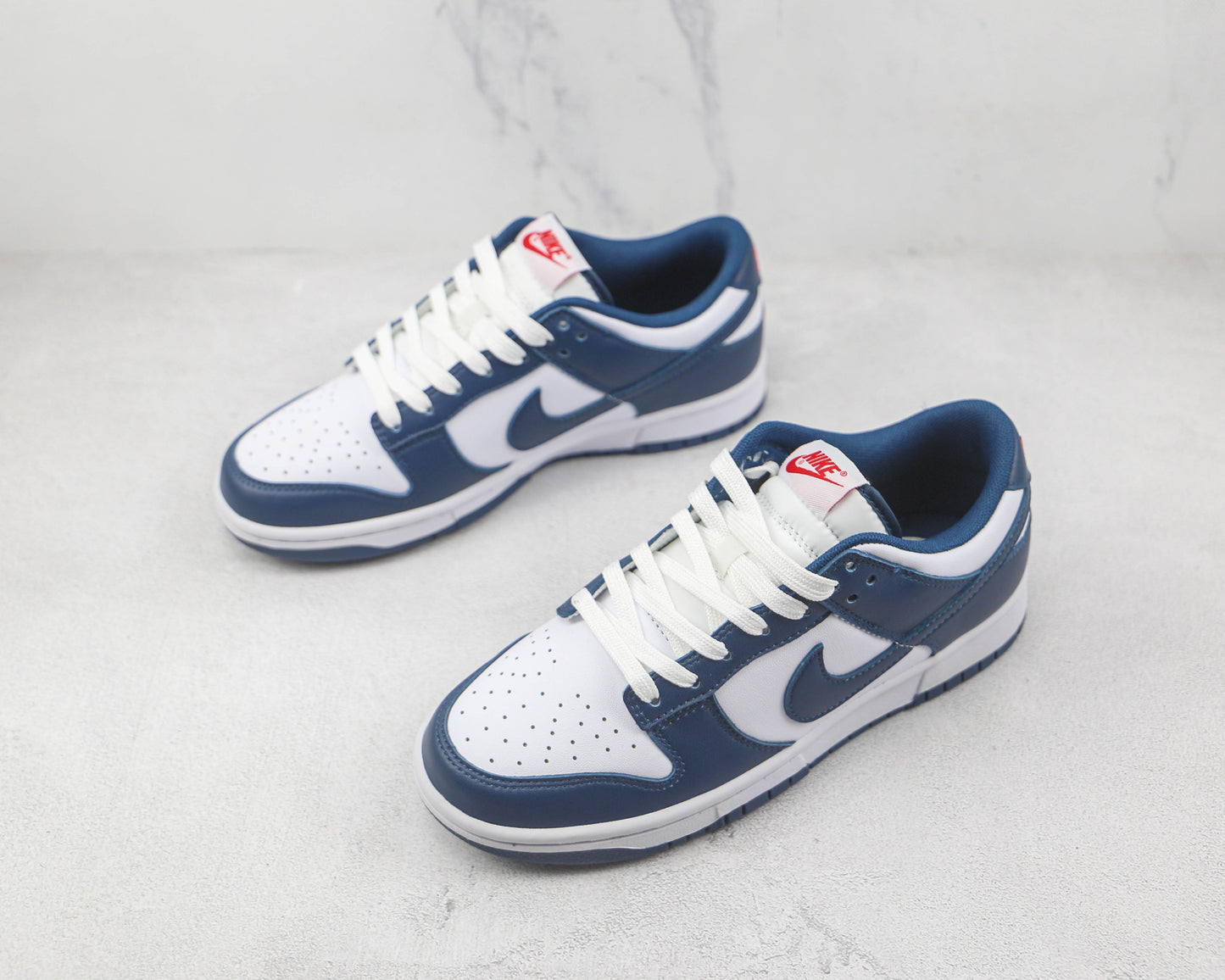 Dunk Low Valerian Blue