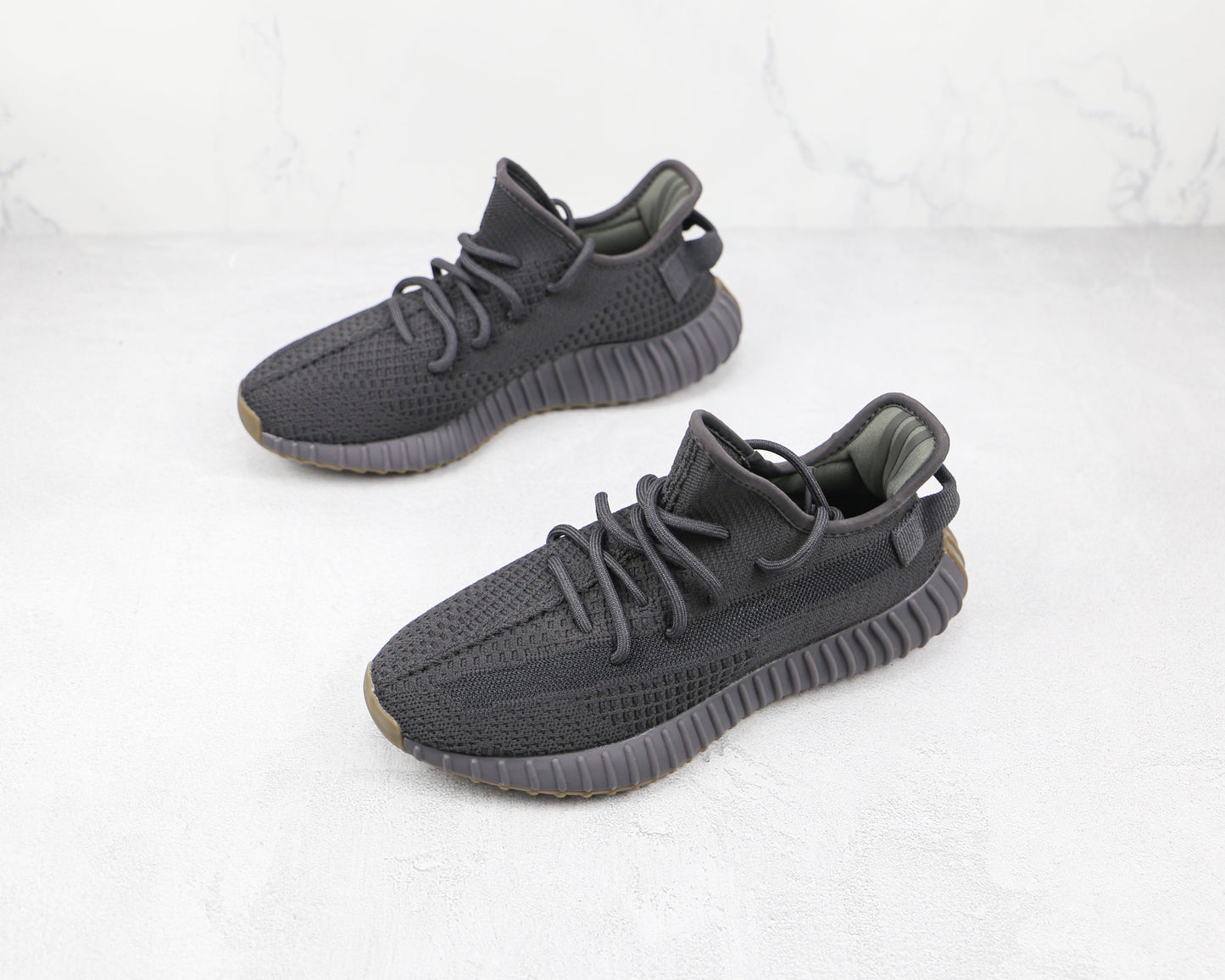 Yeezy Boost 350 V2 Cinder