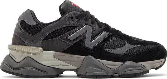 NB 9060 Black Castlerock