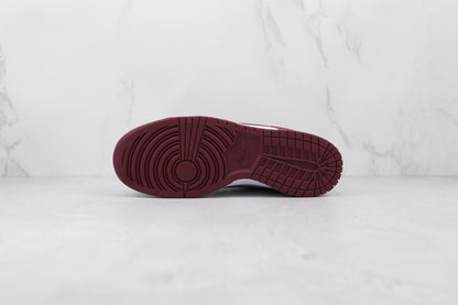 Dunk Low Bordeaux